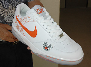 Iolani-classic-shoe-2