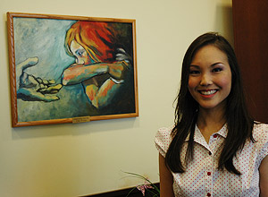 Lisa-wong-by-painting