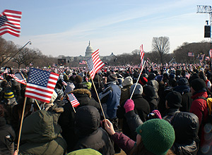 Crowd-inaug-by-tarah