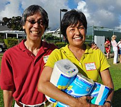 12th-grade-ohana-parent-volunteers-kyle-and-phyllis