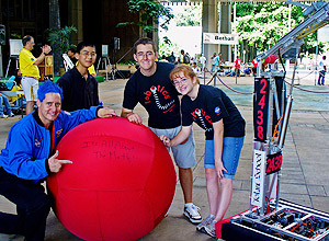 Ito-cockey-cockey-and-leon